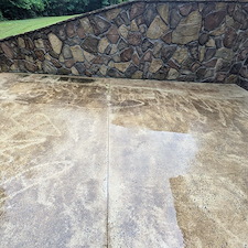 Superior-Concrete-and-Rock-Wall-Cleaning-in-Chatsworth-Ga 0
